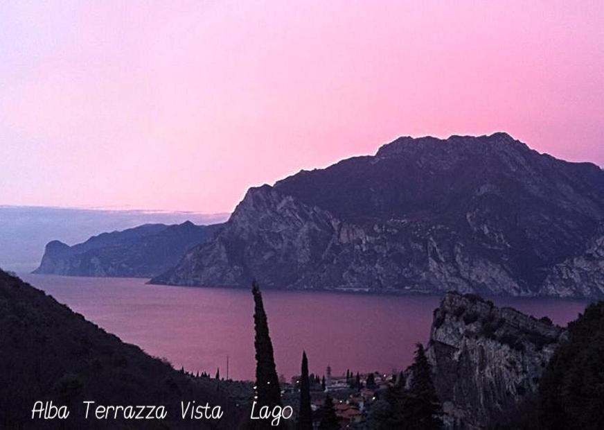 Viewlake Apartment Torbole Sul Garda Екстер'єр фото