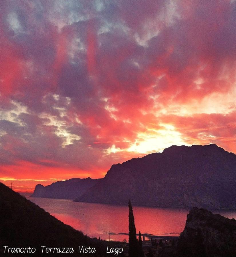 Viewlake Apartment Torbole Sul Garda Екстер'єр фото